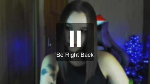 Snapshot of luvmeeow chatting on December 11, 6:25 am Ann online show from December 11, 6:25 am