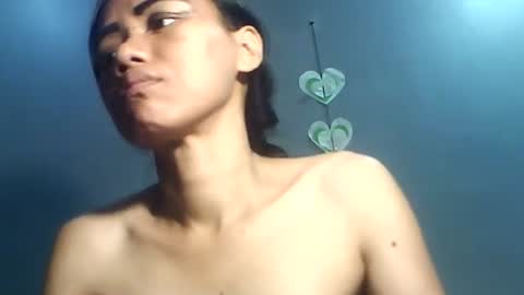 Bee Bee online show from March 13, 5:33 am