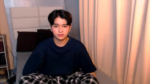 queen lux online show from March 9, 6:11 pm