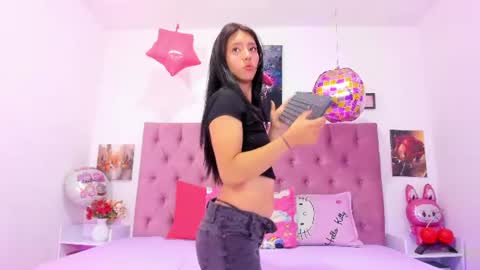lux_wish online show from July 8, 1:36 pm