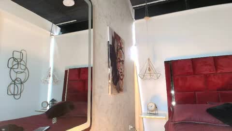 Luxiel 3 online show from April 14, 8:45 pm