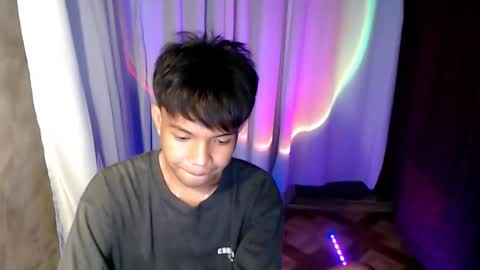 luxirfy online show from April 10, 5:06 pm