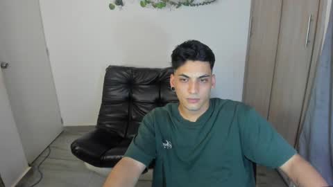 luxrx online show from April 29, 11:20 pm