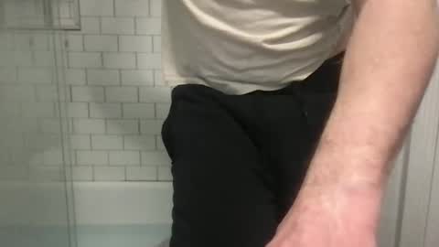 lvguynextdoor440656 online show from February 23, 12:46 am