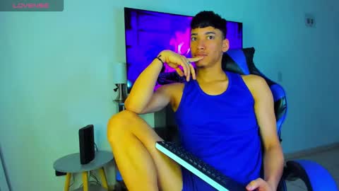 Lyam online show from March 23, 8:41 am