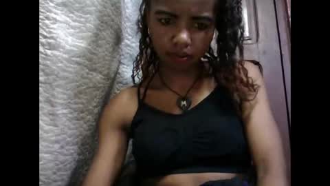 Snapshot of lydialarin chatting on September 24, 4:52 am Lydiah online show from September 24, 4:52 am