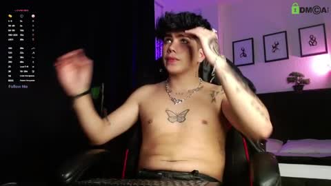 Lyle Bennett Freelance Model online show from April 10, 11:42 pm