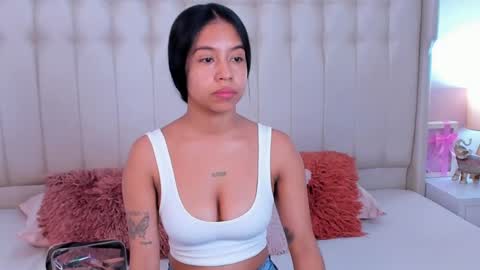 Lyn online show from September 11, 11:22 am