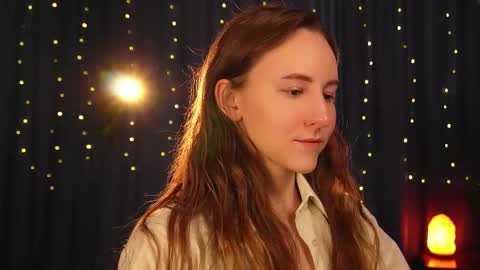 Snapshot of lynn_feline chatting on February 25, 9:09 am Lynn online show from February 25, 9:09 am