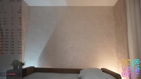 Ellie online show from November 30, 5:42 pm