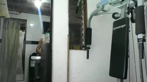 m0ntana777 online show from September 12, 7:43 am