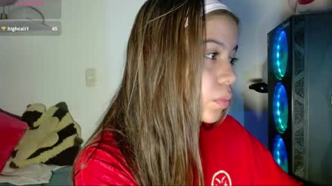 mila online show from May 13, 4:22 am