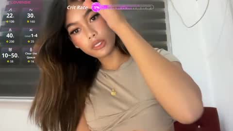 JUST CALL ME MISS online show from June 4, 1:17 pm