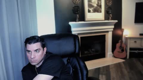 m4ck online show from November 10, 8:28 am