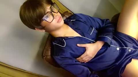 maddison online show from March 23, 4:34 pm