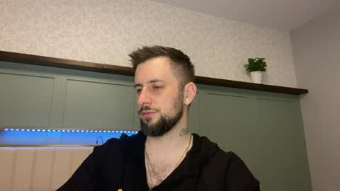 m_stephen online show from April 10, 3:34 am