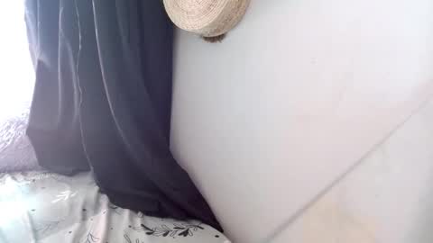 maaddy_thompson online show from March 27, 7:48 pm