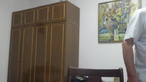 Macho online show from September 19, 7:06 pm