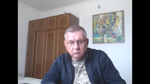 Macho online show from April 13, 10:52 am