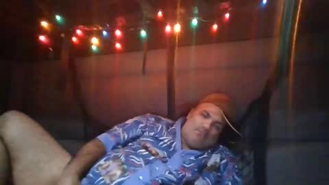 Snapshot of machuelbibliotecario chatting on December 6, 7:37 am machu el bibliotecario online show from December 6, 7:37 am