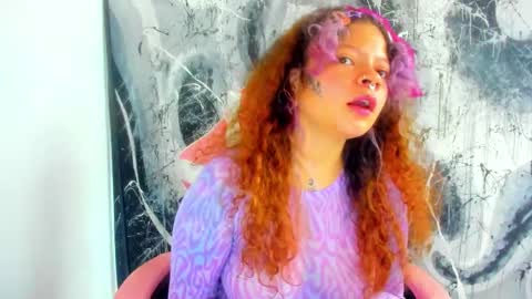 Snapshot of madam_sativa chatting on October 6, 5:20 pm di online show from October 6, 5:20 pm