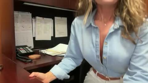 Madame Andi online show from June 4, 12:00 pm