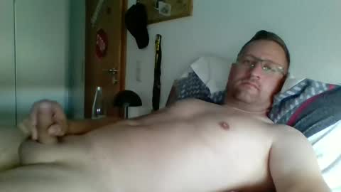 Snapshot of maddin8891 chatting on September 17, 3:59 pm Maddin online show from September 17, 3:59 pm