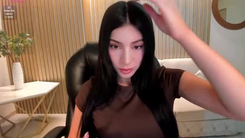 Maddison online show from April 3, 7:54 pm