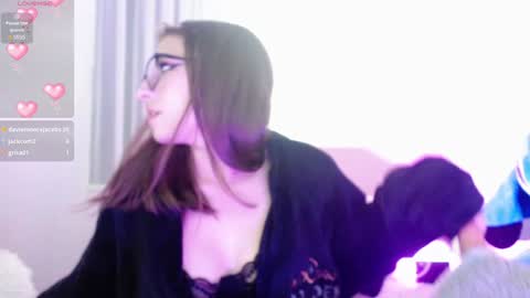 Snapshot of maddy_14 chatting on February 1, 3:28 pm Maddy UwU online show from February 1, 3:28 pm