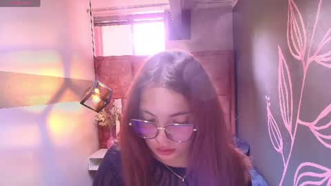Maddy Carter online show from July 8, 7:50 pm
