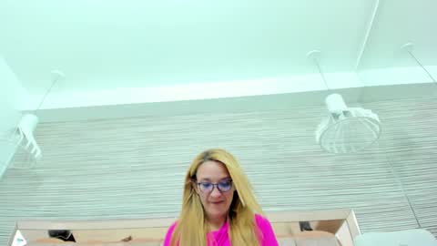 Snapshot of maddy_cartter chatting on October 3, 12:02 pm maddy cartter online show from October 3, 12:02 pm