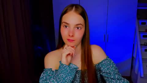maddy_gate online show from May 7, 4:46 pm