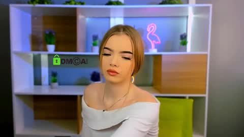 maddy moah online show from March 14, 9:13 am