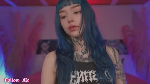 maddy_uwu online show from January 13, 4:42 am