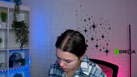 maddycats online show from November 28, 1:40 pm