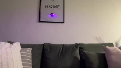 madellein online show from January 10, 12:38 am