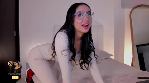 Valentina   1030   530  -  online show from February 1, 8:08 am