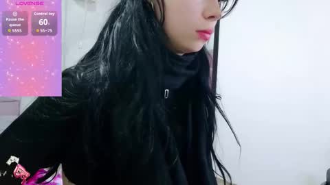 Snapshot of madison_oli chatting on October 2, 3:05 am madison_oli online show from October 2, 3:05 am