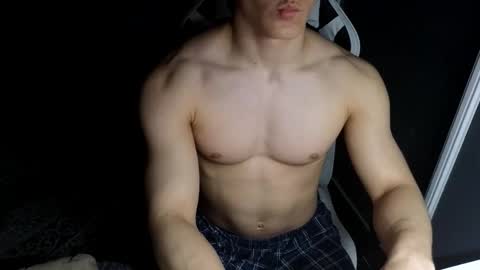 Sexyboymadison online show from March 14, 10:25 pm