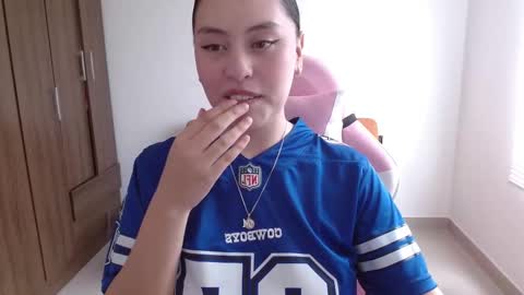 MADY online show from November 5, 6:43 pm