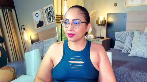 MADISSOONE  online show from May 26, 2:28 am