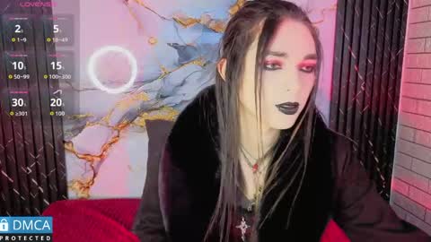 maevekuro online show from May 29, 3:15 am
