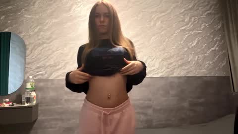 Sara online show from April 10, 6:30 am