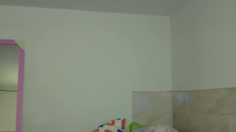 maferchavez88 online show from November 22, 2:43 am