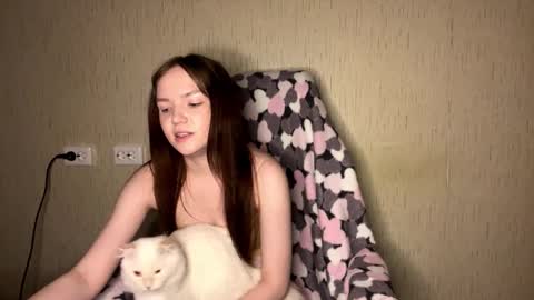 Marie online show from March 22, 3:49 pm