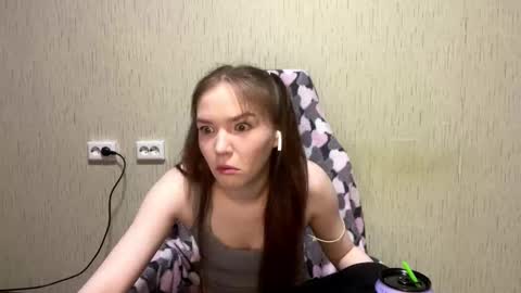 Marie online show from March 21, 3:38 pm