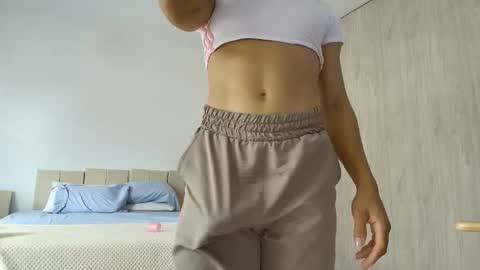 maggie_fit online show from February 17, 8:30 pm