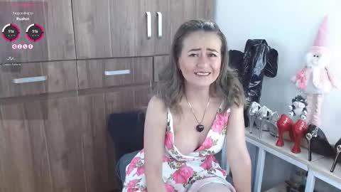 Maghenta-MS mature online show from December 19, 8:15 pm