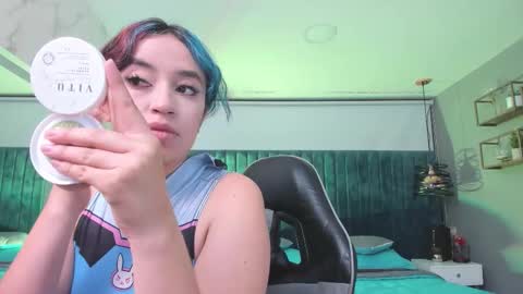 Snapshot of magic_sofii chatting on October 13, 7:38 pm S online show from October 13, 7:38 pm