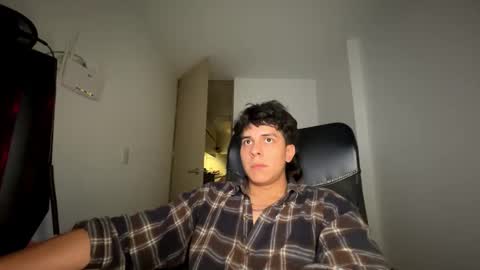 Tony Hoffa online show from January 18, 3:15 am